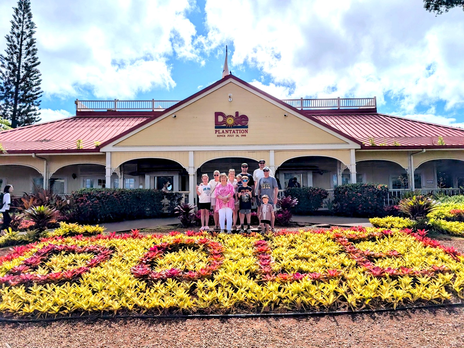 Dole Plantation family tour on Oahu